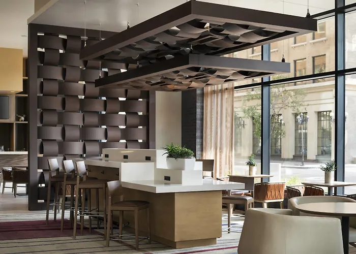 Hotel Courtyard By Marriott Downtown