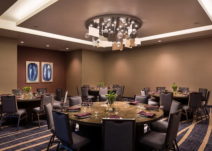 Hotel Courtyard By Marriott Downtown 3*
