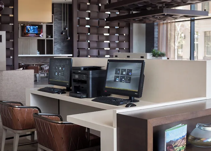 Hotel Courtyard By Marriott Downtown