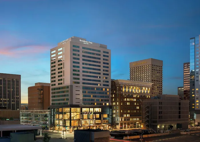 Hotel Courtyard By Marriott Downtown